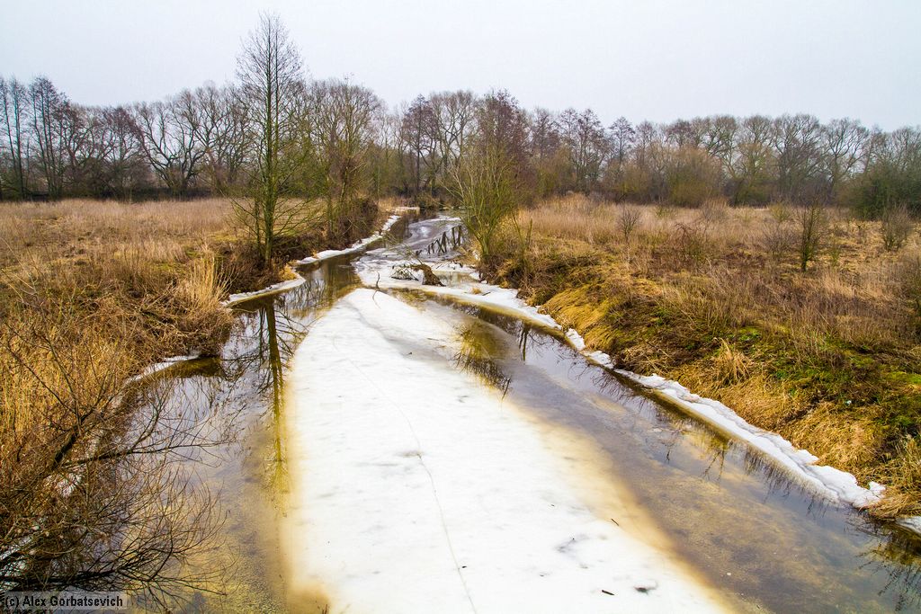 �. �����